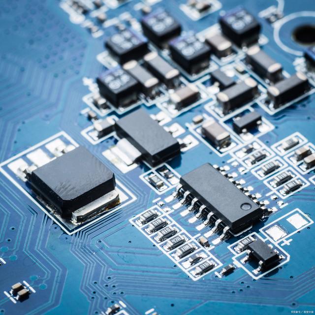 水流量霍爾磁阻開關傳感器抗環境干擾的集成電路設計策略